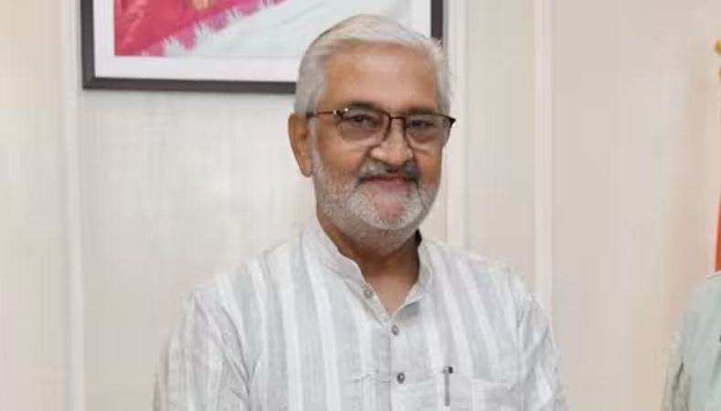 मैं अपनी पर आ गया तो पायजामे ढीले हो जाएंगे, बीजेपी विधायक बृजबिहारी पटैरिया का विवादित बयान…..