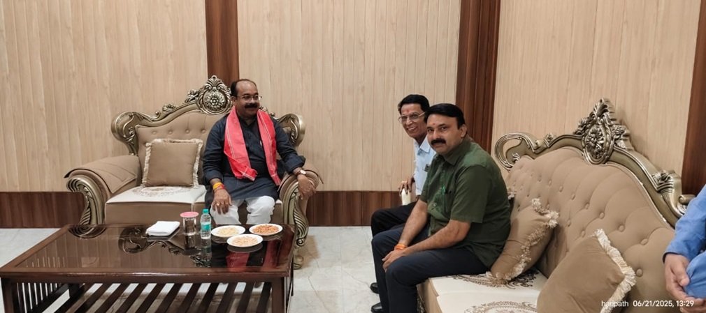 Lormi News :प्रेस क्लब भवन विस्तार में नहीं होगी राशि की कमी: डिप्टी सीएम अरुण साव का आश्वासन