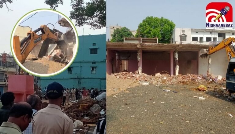 Betul News : मुलताई में अवैध मदरसे पर प्रशासन का चला बुलडोजर, शासकीय भूमि से अतिक्रमण हटाया