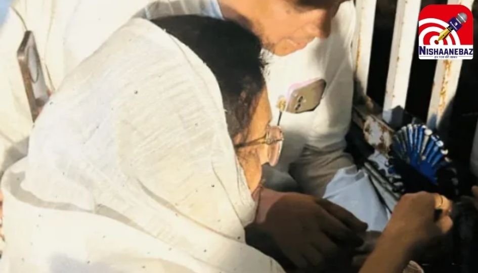 Indore News : विधायक मालिनी गौड़ ने शराब दुकान पर जड़ा ताला, देखें वीडियो….