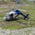 Kedarnath Helicopter Crash : श्रद्धालुओं से भरा हेलिकॉप्टर गौरीकुंड के पास क्रैश, पायलट समेत 7 की मौत