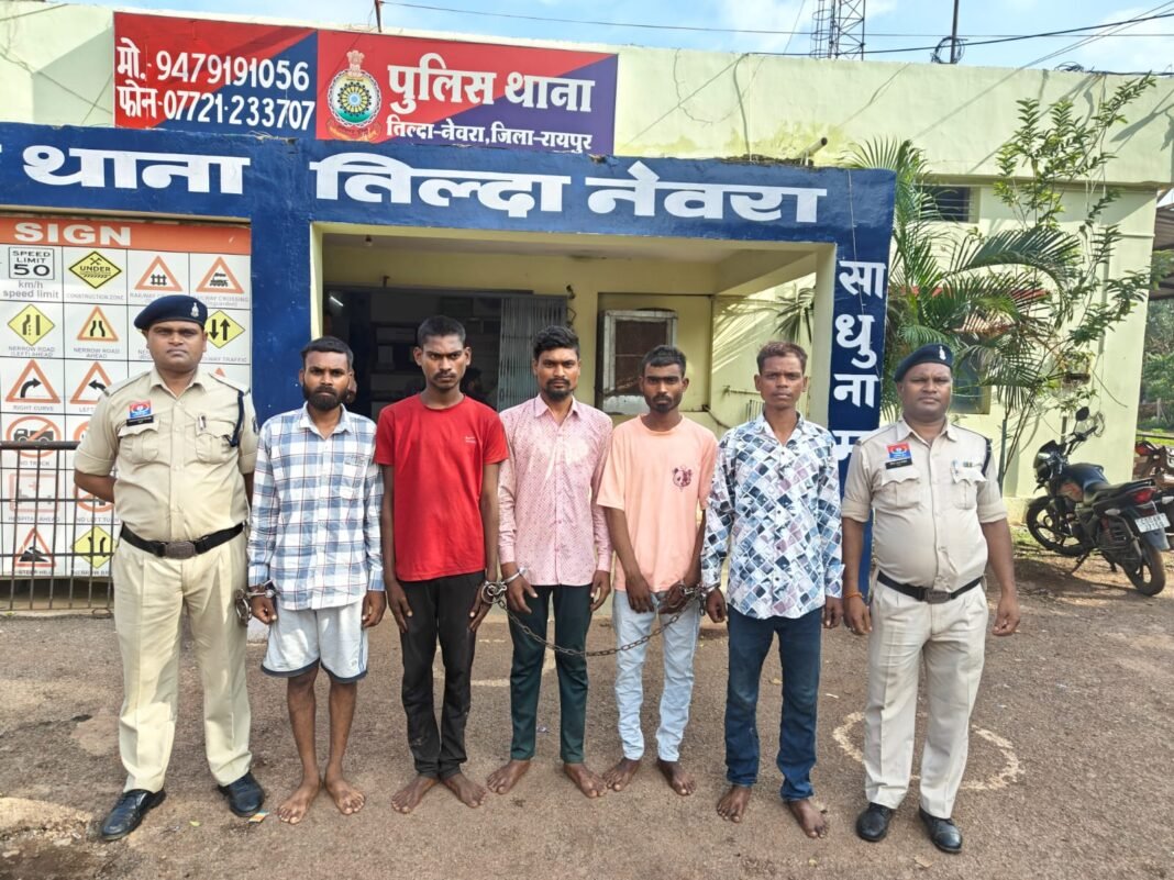 CG CRIME : धारदार चाकू से हमला कर ठेकेदार को किया घायल, पांच आरोपी गिरफ्तार, दो फरार