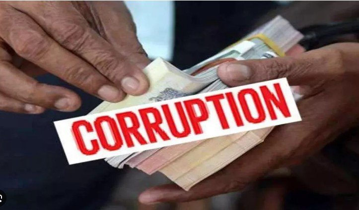 Gwalior Viral News : एएसआई की रिश्वतखोरी का वीडियो वायरल…..