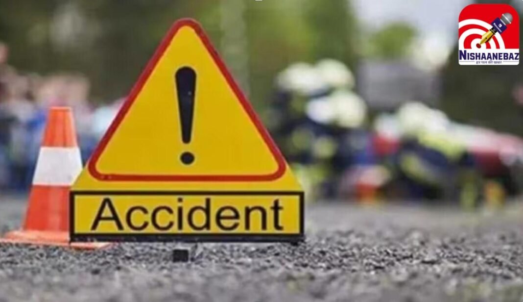 बलरामपुर में भीषण सड़क हादसा : बस की चपेट में आए बाइक सवार युवक की मौके पर मौत