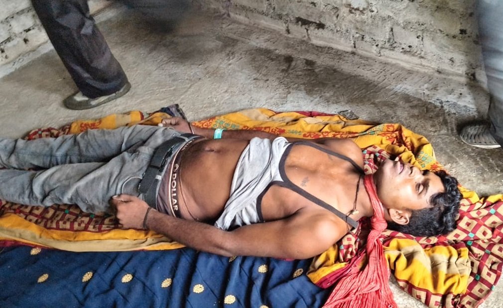 Crime News: फांसी लगाकर दो युवकों ने की आत्महत्या, एक ही दिन में दो घटनाओं से गांव में सनसनी