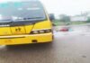 Tragic Accident : राजनांदगांव में स्कूली बस की चपेट में आई युवती, अस्पताल पहुंचने से पहले तोड़ा दम — चालक गिरफ्तार Bus accident