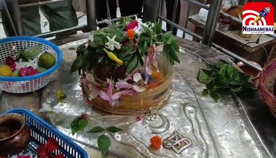 Sawan Month 2025 : पूर्णिमा के खत्म होते ही शुरू हुआ सावन, शिवालयों में उमड़ी भक्तों की भीड़…