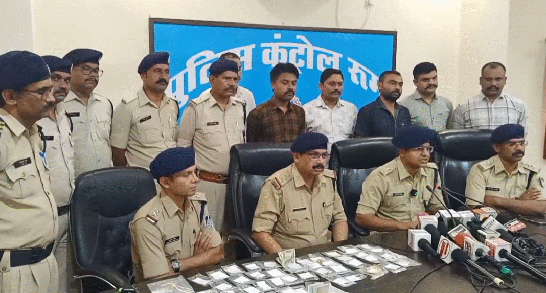 Jabalpur Crime : गोराबाजार-विजयनगर चोरी कांड का खुलासा, 4 शातिर नकाबजन गिरफ्तार