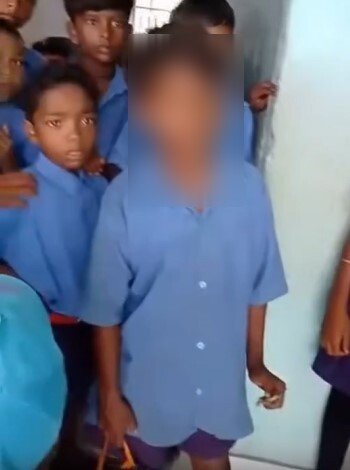 Stabbing : सरकारी स्कूल में 11 साल का बच्चा चाकू लेकर पहुंचा, कहा – “मैं सबको मार दूंगा”