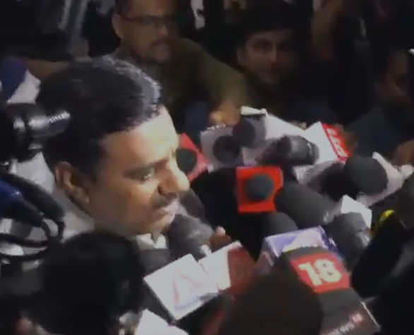 MP Politics : डिंपल यादव पर आपत्तिजनक टिप्पणी पर भड़के विधायक रामेश्वर शर्मा, कहा – “मौलाना औकात में रहे, डिंपल भारत की बेटी है”