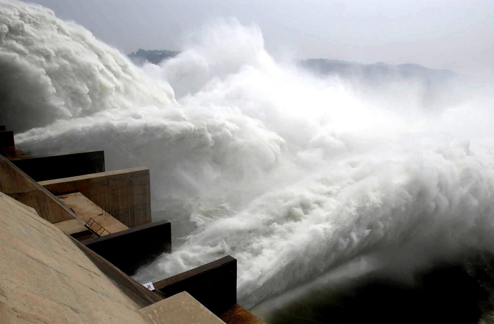 gorges-dam