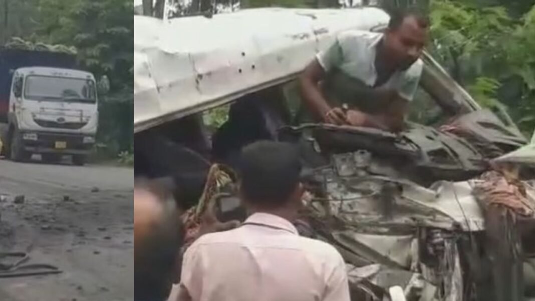 BIG BREAKING : सिंगरौली में भीषण सड़क हादसा-दो हाइवा की आमने-सामने भिडंत, ड्राइवर गंभीर रूप से घायल