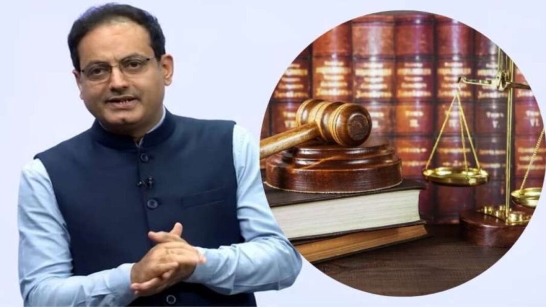 IAS Vs Judge controversy : विकास दिव्यकीर्ति पर मानहानि का केस, न्यायपालिका पर टिप्पणी पड़ गई भारी…