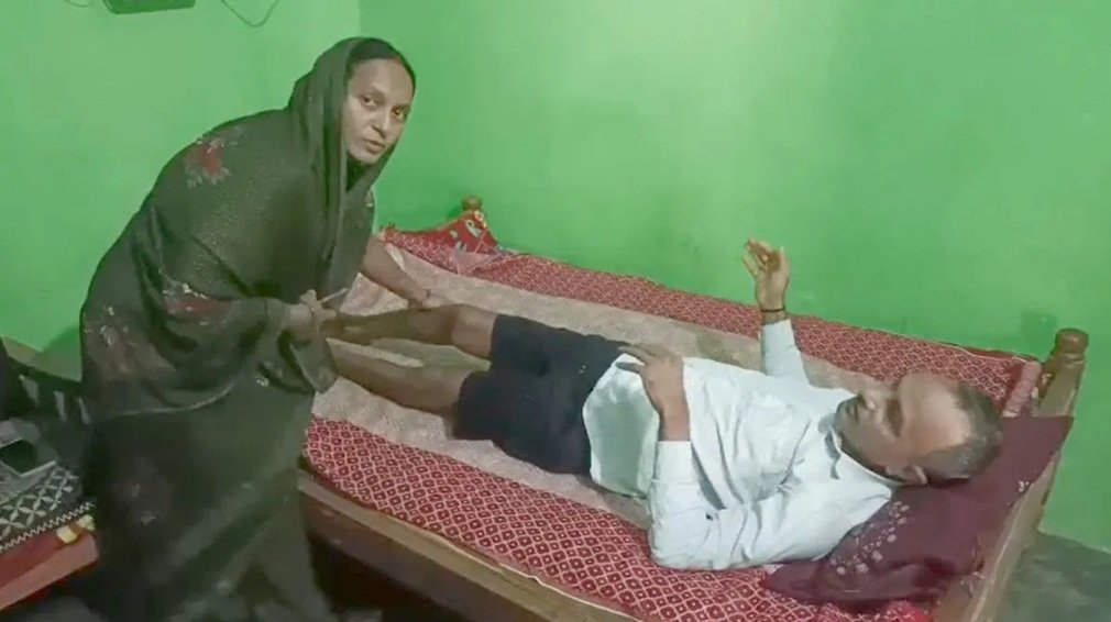 Surajpur News : सूरजपुर भाजपा नेता विशंभर यादव ने इलाज में 35 लाख खर्च के बाद संगठन की उपेक्षा पर मांगी इच्छा मृत्यु, कहा – पार्टी को जीवन समर्पित किया, अब कोई मदद नहीं