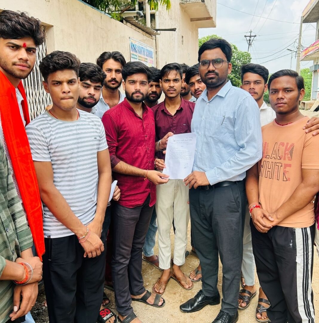 Dabra News : डबरा का नवकांति विद्यालय: धर्मांतरण विवाद के पीछे कौन? BRC पर उठे गंभीर सवाल