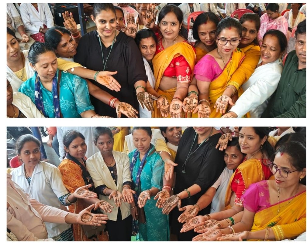 NHM employees : सरकार के अड़ियल रवैये से परेशान, NHM कर्मचारियों ने धरना स्थल पर पारंपरिक पोला पर्व का आयोजन और हाथ में महेंदी लगाकर किया धरना प्रदर्शन