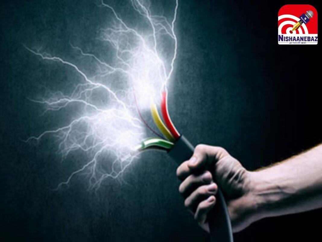 CG NEWS : टमाटर चोरी करने खेत में घुसे पिता–पुत्र की करंट लगने से मौत…