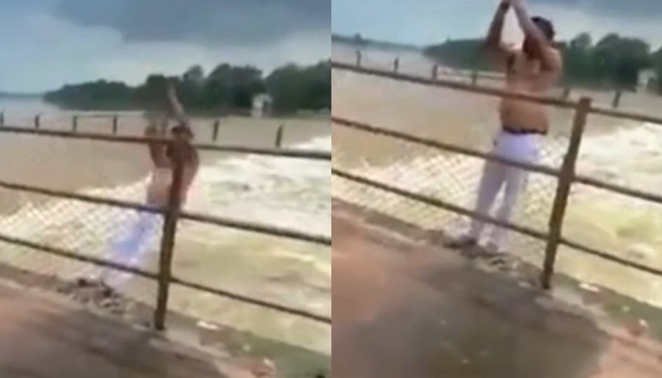 Durg News : हर-हर महादेव बोलते ही शिवनाथ में कूद गया युवक…वीडियो वायरल