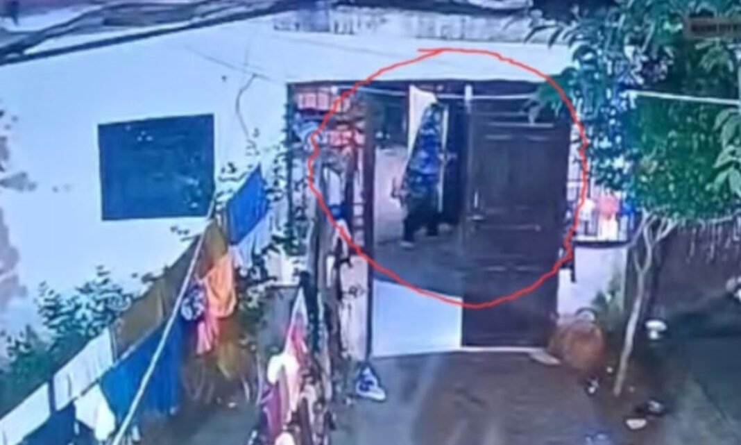 एक महीने का गुस्सा 52 सेकंड में निकाला, मदरसे में मौलवी के 11 माह के बेटे की हत्या