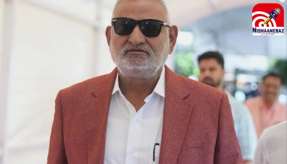 Maharashtra Politics : मंत्री के रमी गेम पर मचा सियासी बवाल, फडणवीस ने छीनी कृषि मंत्रालय की जिम्मेदारी…