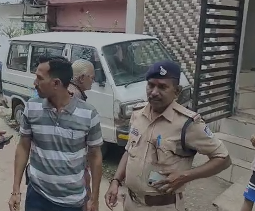 MP CRIME : दर्दनाक मौत : सोते-सोते दो मासूमों की संदिग्ध मौत, पोस्टमॉर्टम रिपोर्ट का इंतजार