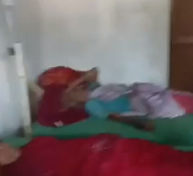 Singrauli News : ई-वीडियो कॉलिंग से बी.फार्मा डिग्रीधारियों द्वारा मरीजों का इलाज, संजीवनी क्लिनिक के उपचार पर विवाद