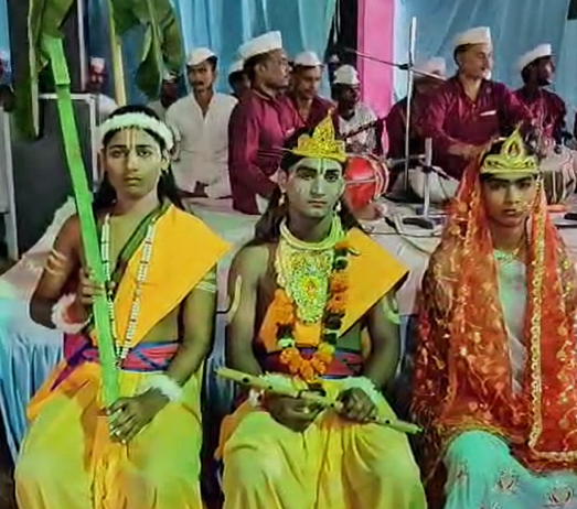 Reva News : रीवा के केंद्रीय जेल में धूमधाम से मनाई गई कृष्ण जन्माष्टमी, कैदियों ने सजाई मनमोहक झांकियां