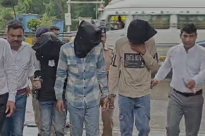 Indore Crime : आरोपी की चप्पल बनी अहम सुराग, हत्याकांड का खुलासा, लूट के बाद कर दी पीड़ित की हत्या