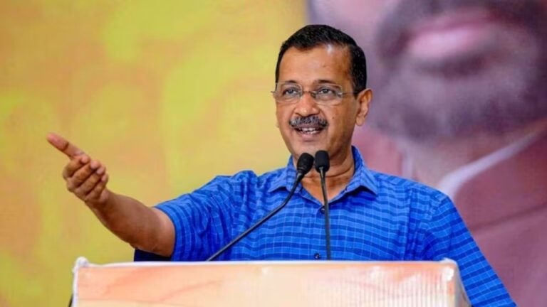 ‘ट्रंप पर 100 फीसदी टैरिफ लगा दो मोदी जी, हम साथ हैं’ – अरविंद केजरीवाल