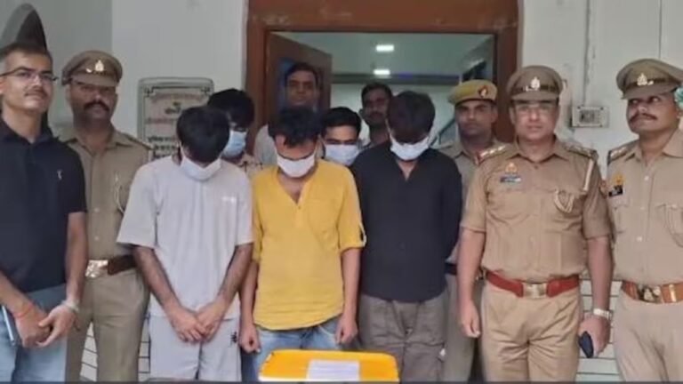 Airport Jobs का झांसा देकर देशभर में करते थे साइबर ठगी – जालौन पुलिस ने 5 राज्यों में वांछित गिरोह का किया भंडाफोड़
