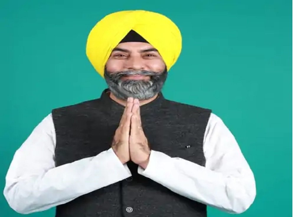 CG NEWS : AAP प्रदेश महासचिव जसबीर चावला का इस्तीफा, कहा – अमेरिका से आया फंड इस्तेमाल नहीं हुआ, किराया नहीं चुकाने पर बंद हुआ पार्टी कार्यालय