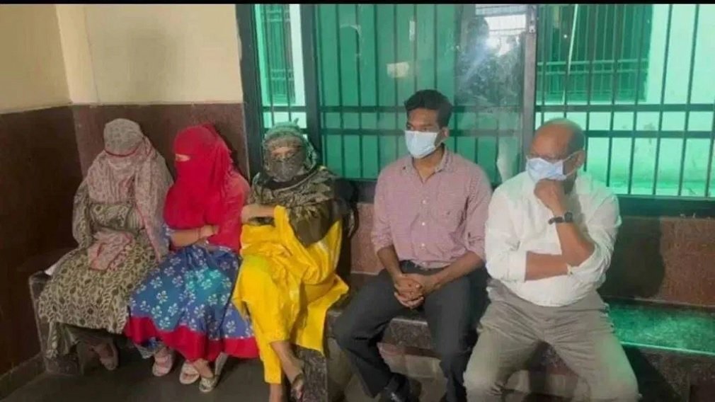 cgpsc scam : CGPSC घोटाला: रिटायर्ड IAS और पूर्व परीक्षा नियंत्रक समेत 5 आरोपी कोर्ट में पेश