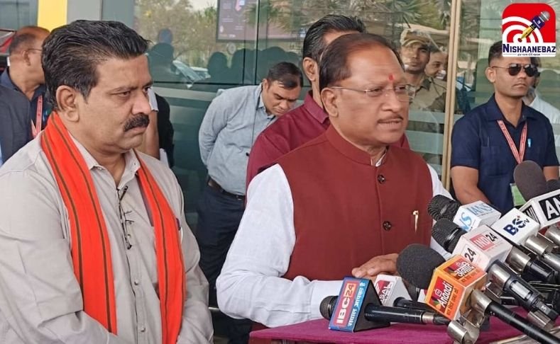 CG News : सीएम साय उप मुख्यमंत्री शर्मा और वित्त मंत्री चौधरी दिल्ली रवाना, अचानक दौरे का क्या हैं कारण?……