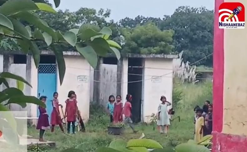 MP NEWS : आदिवासी कन्या छात्रावास में बच्चियों से मजदूरी, जिम्मेदारों की लापरवाही से मचा हड़कंप