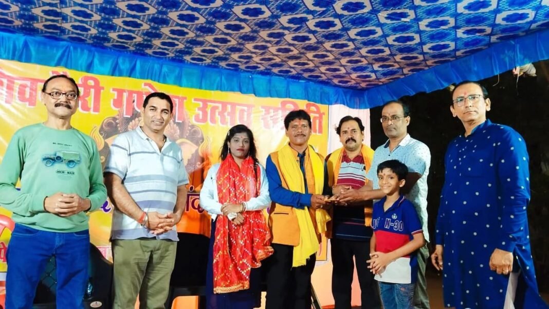 CG News : घरघोड़ा गणेशोत्सव : भक्ति गीतों पर थिरके श्रद्धालु, महिलाओं ने सजाई दीपमालिका सी थालियां