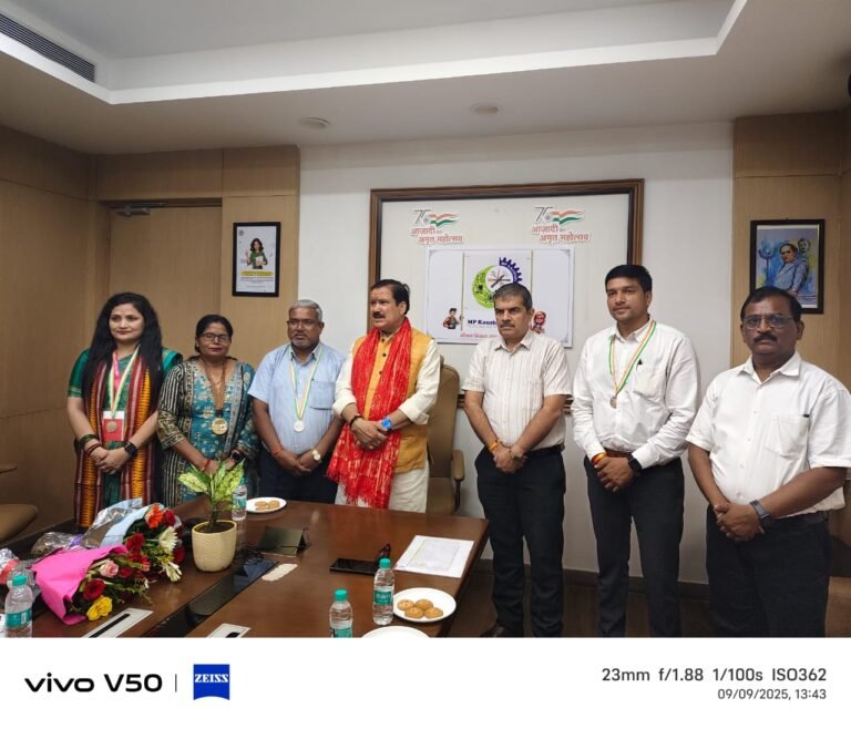 MP News : मध्यप्रदेश के तीन प्रशिक्षण अधिकारी राष्ट्रीय शिक्षक पुरस्कार 2025 से सम्मानित