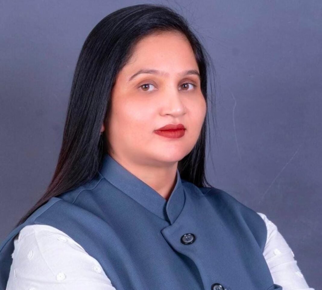 CG News : नई उद्योग नीति से बस्तर में विकास का नया सूर्योदय: रत्नावली कौशल