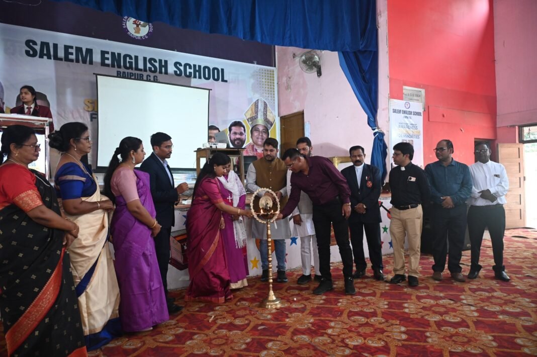 CG News : सेलम इंग्लिश स्कूल में “सशक्तिकरण की ओर” जागरूकता संगोष्ठी का सफल आयोजन