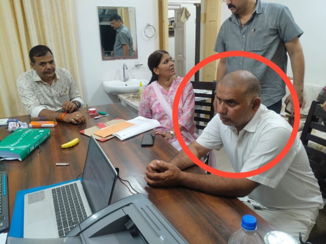 Jabalpur : लोकायुक्त की कार्रवाई : रिश्वतखोर डिप्टी रेंजर घूस लेते रंगेहाथ गिरफ्तार