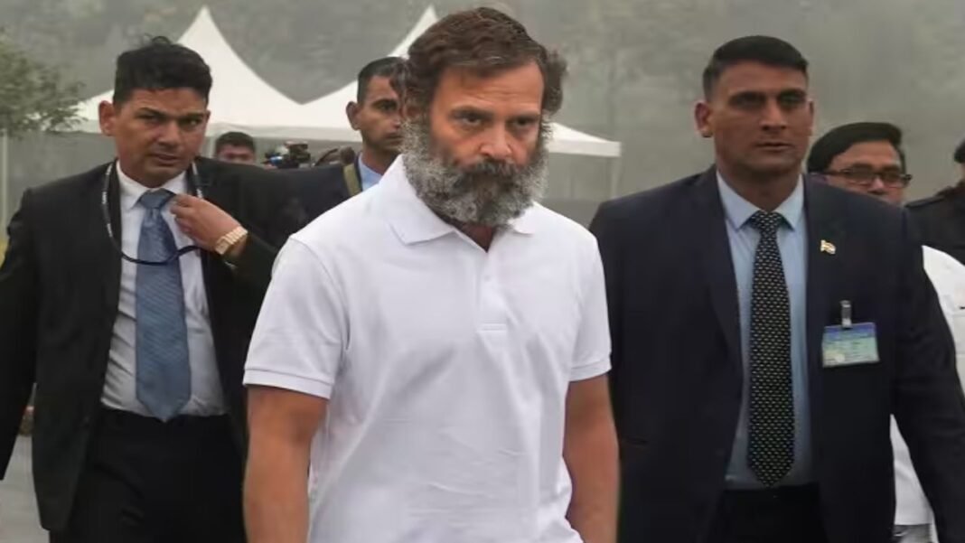 Security Protocols : राहुल गांधी पर सिक्योरिटी प्रोटोकॉल तोड़ने का आरोप, CRPF ने खड़गे को लिखा पत्र