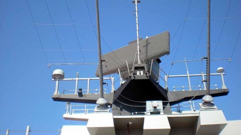 Air surveillance radar : भारत की रक्षा आत्मनिर्भरता में बड़ा कदम : नौसेना के युद्धपोत पर लगा स्वदेशी 3D रडार