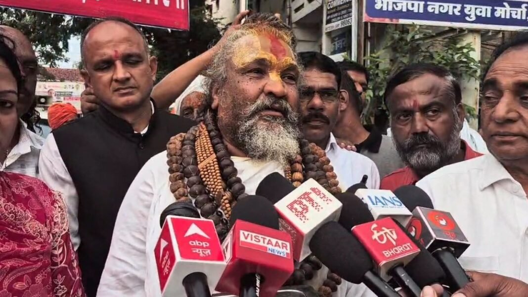 MP News : छिंदवाड़ा पहुंचे कंप्यूटर बाबा, बोले– गाय की स्थिति कुत्ते से भी बदतर