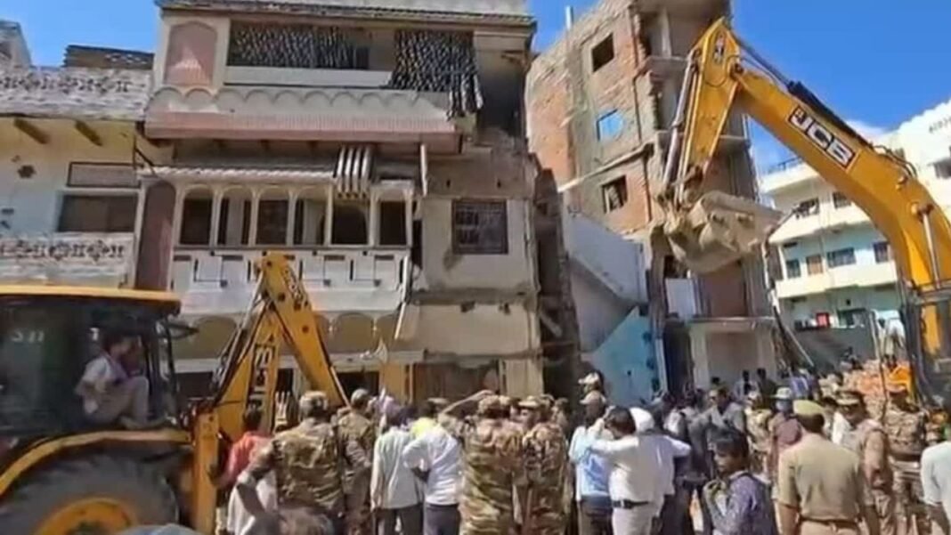 Mohammad Shahid : पद्मश्रीओलंपियन मोहम्मद शाहिद के घर पर बुलडोजर, सड़क चौड़ीकरण के लिए प्रशासन की कार्रवाई