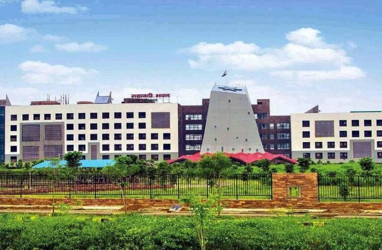 CG News : PWD में 7 मुख्य अभियंताओं का तबादला : पीएम कश्यप को रायपुर, ज्ञानेश्वर को राष्ट्रीय राजमार्ग की कमान