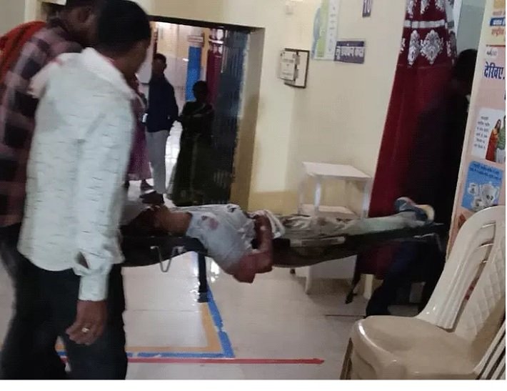 Kawardha Accident : कवर्धा में रॉन्ग साइड से आ रहे ट्रक ने बोलेरो को मारी टक्कर, 4 की मौत – 3 महिला शिक्षिकाएं और ड्राइवर शामिल, 6 गंभीर घायल