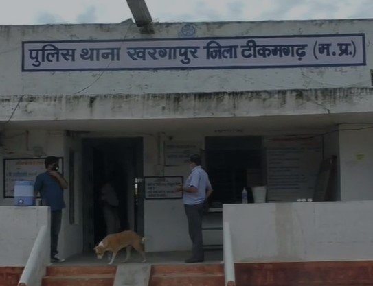 Tikamgarh News : मछली पकड़ने को लेकर बवाल, एक ही परिवार के दो गुटों में भिड़ंत, 9 लोग घायल, दो की हालत गंभीर