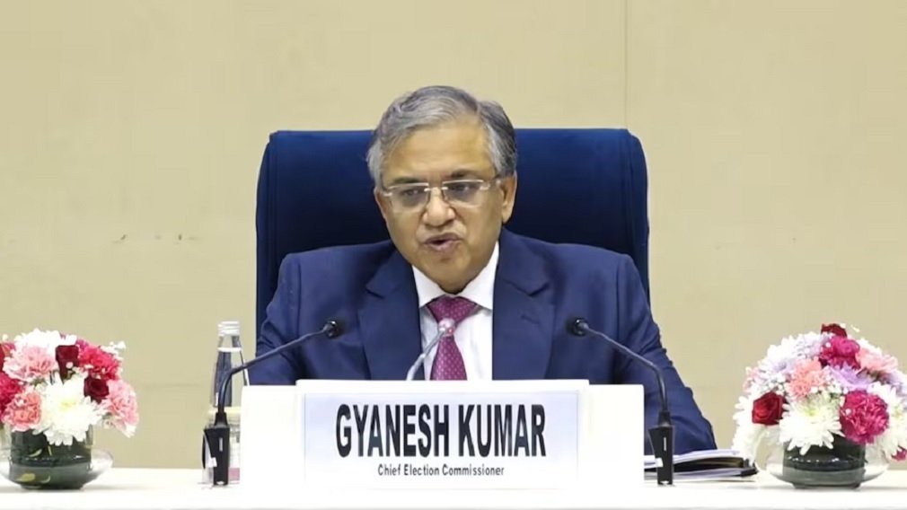 election commission press conference : चुनाव आयोग ने किया बड़ा ऐलान, UP, बंगाल समेत देश के 12 राज्यों में कल से शुरू होगा SIR