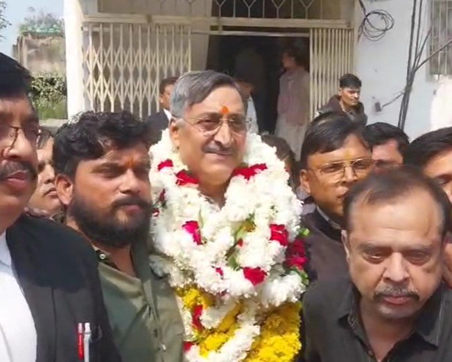 Gwalior News : सीनियर एडवोकेट अनिल मिश्रा ने जन्मदिन पर किया बड़ा ऐलान, सनातन की स्थापना, आरक्षण और एससी-एसटी एक्ट खत्म करने का लिया संकल्प