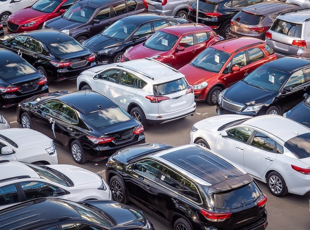 CG NEWS: धनतेरस पर रिकॉर्ड तोड़ खरीदारी: राज्य में 2000 करोड़ का कारोबार, रायपुर में 4 हजार कारों की बिक्री, प्रदेशभर में 10 हजार से ज्यादा