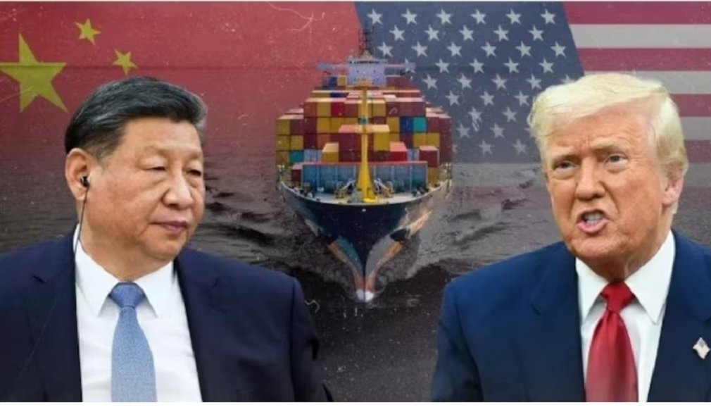 American News : ट्रंप का चीन पर 100% टैरिफ वार, रेयर अर्थ संकट ने बढ़ाया द्विपक्षीय टकराव